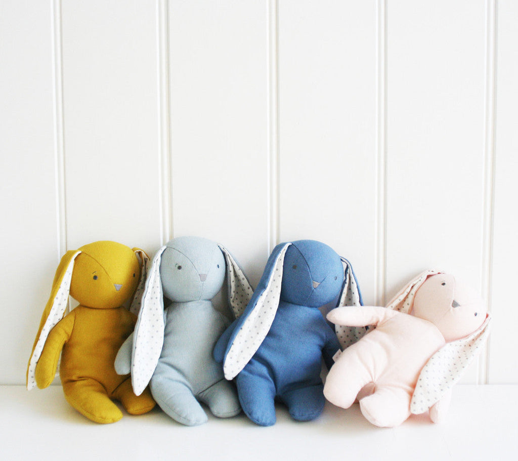 Alimrose Bobby Floppy Bunny - Butterscotch Linen (23cm)