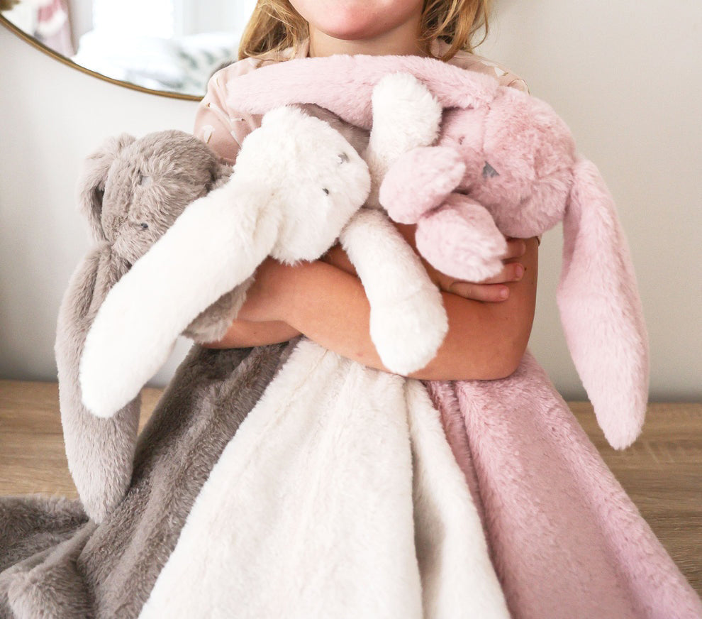 Alimrose Darcey Lovey Blanket - Ivory (60cm)