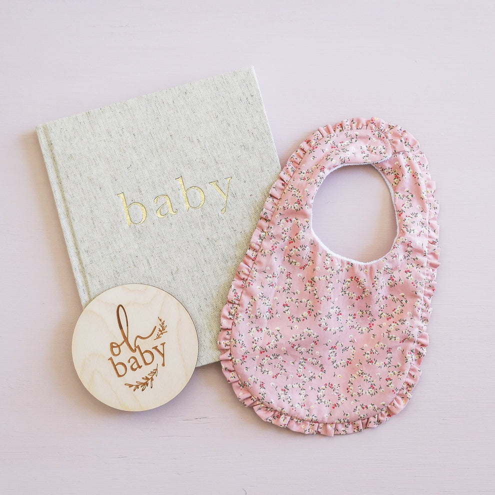 Alimrose Ruffle Edge Bib - Posy Heart