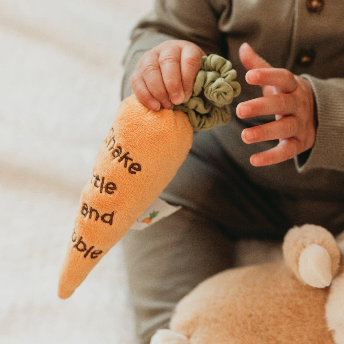 Bunnies by the Bay Bunny Carrot Rattle (16cm)