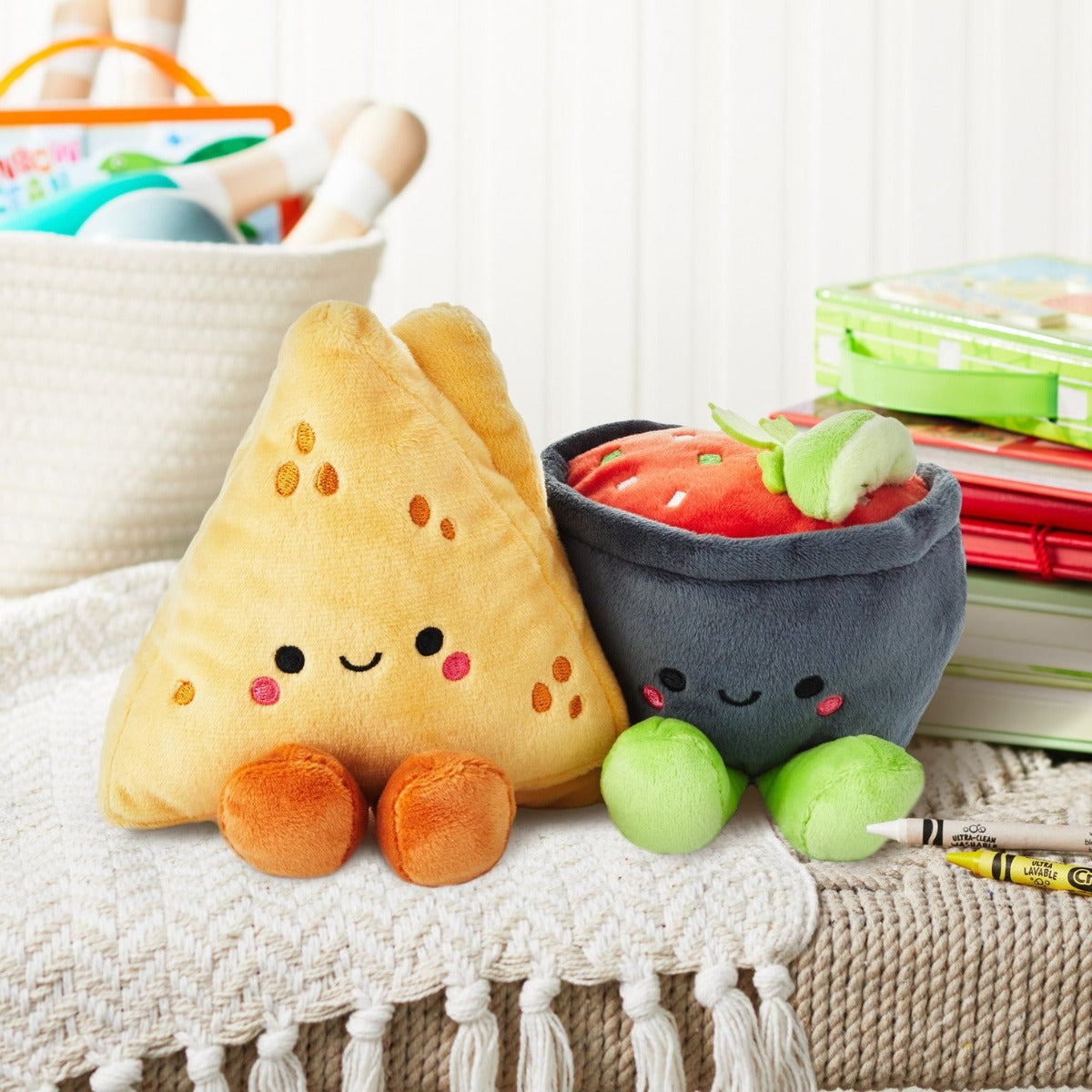 Hallmark Better Together Chip & Salsa Magnetic Plush