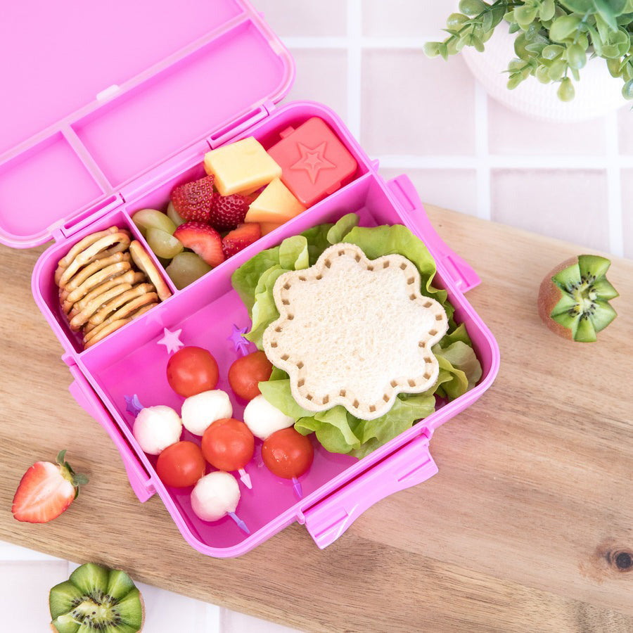 Lunch Punch Flower Cut & Crimp Sandwich Pocket