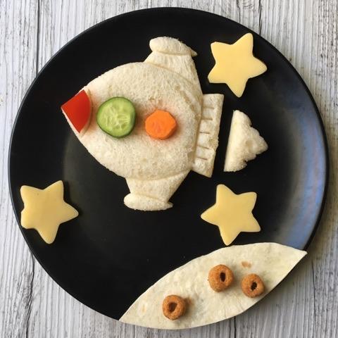 Lunch Punch Space Sandwich Cutters