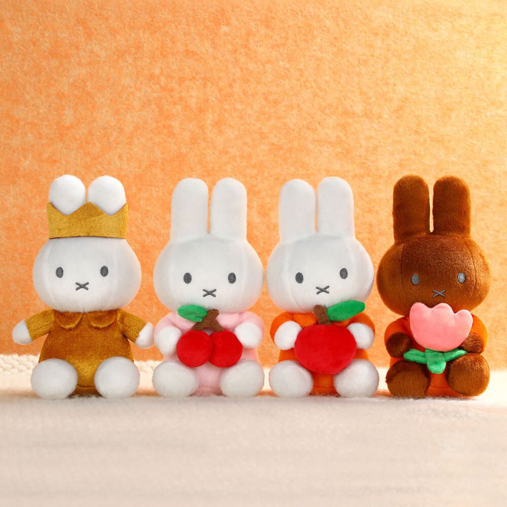 Miffy Plush with Cherry - Pink (20cm)