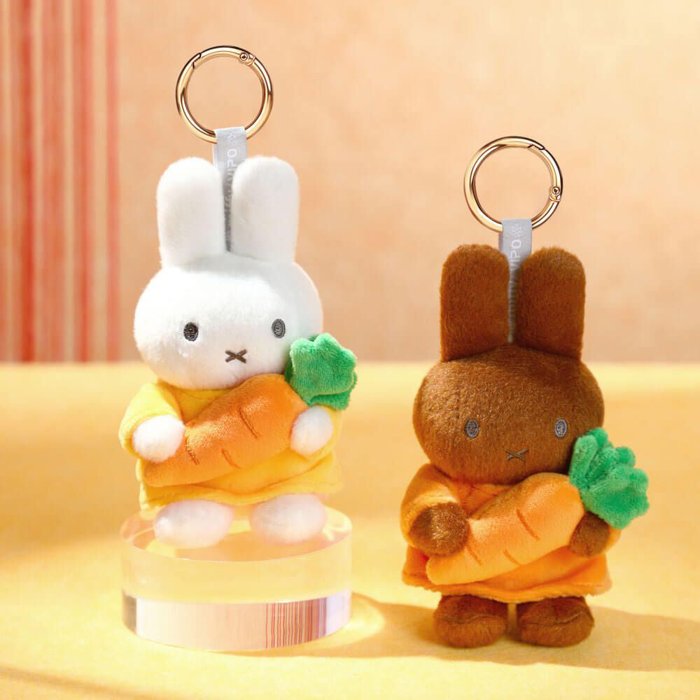 Miffy & Friends Melanie with Carrot Keyring Bag Charm (14cm)