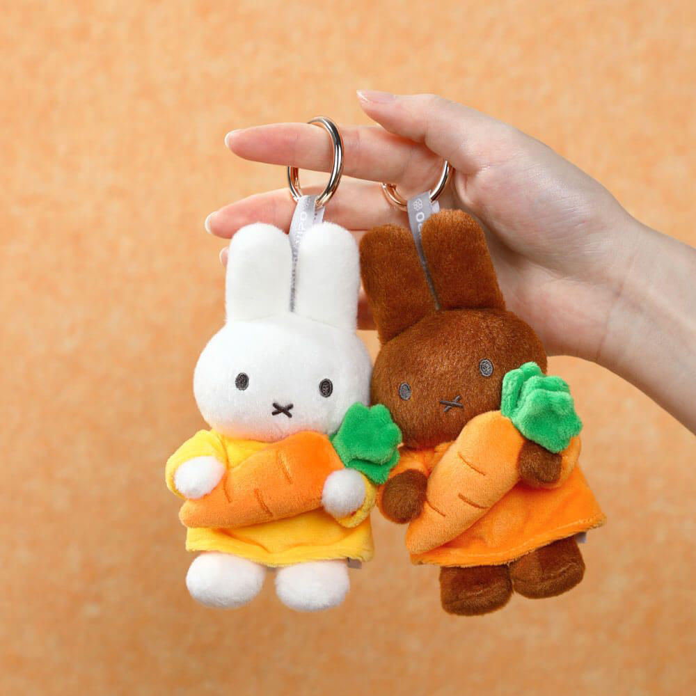 Miffy & Friends Melanie with Carrot Keyring Bag Charm (14cm)