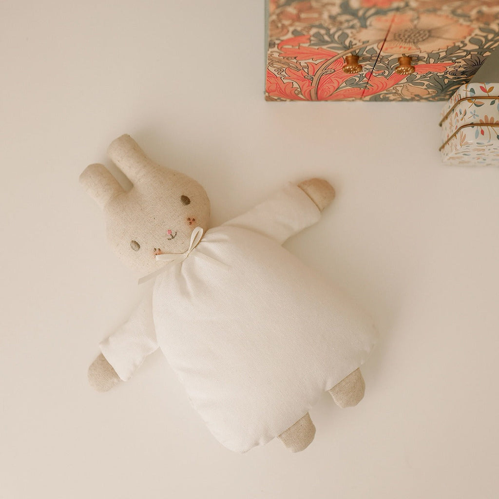 Alimrose Riley Bunny Rattle - Ivory (24cm)