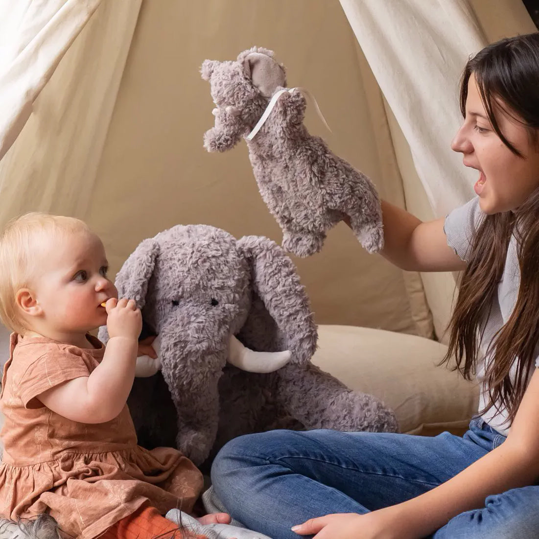 Nana Huchy Jumbo Jimmy the Elephant (40cm)