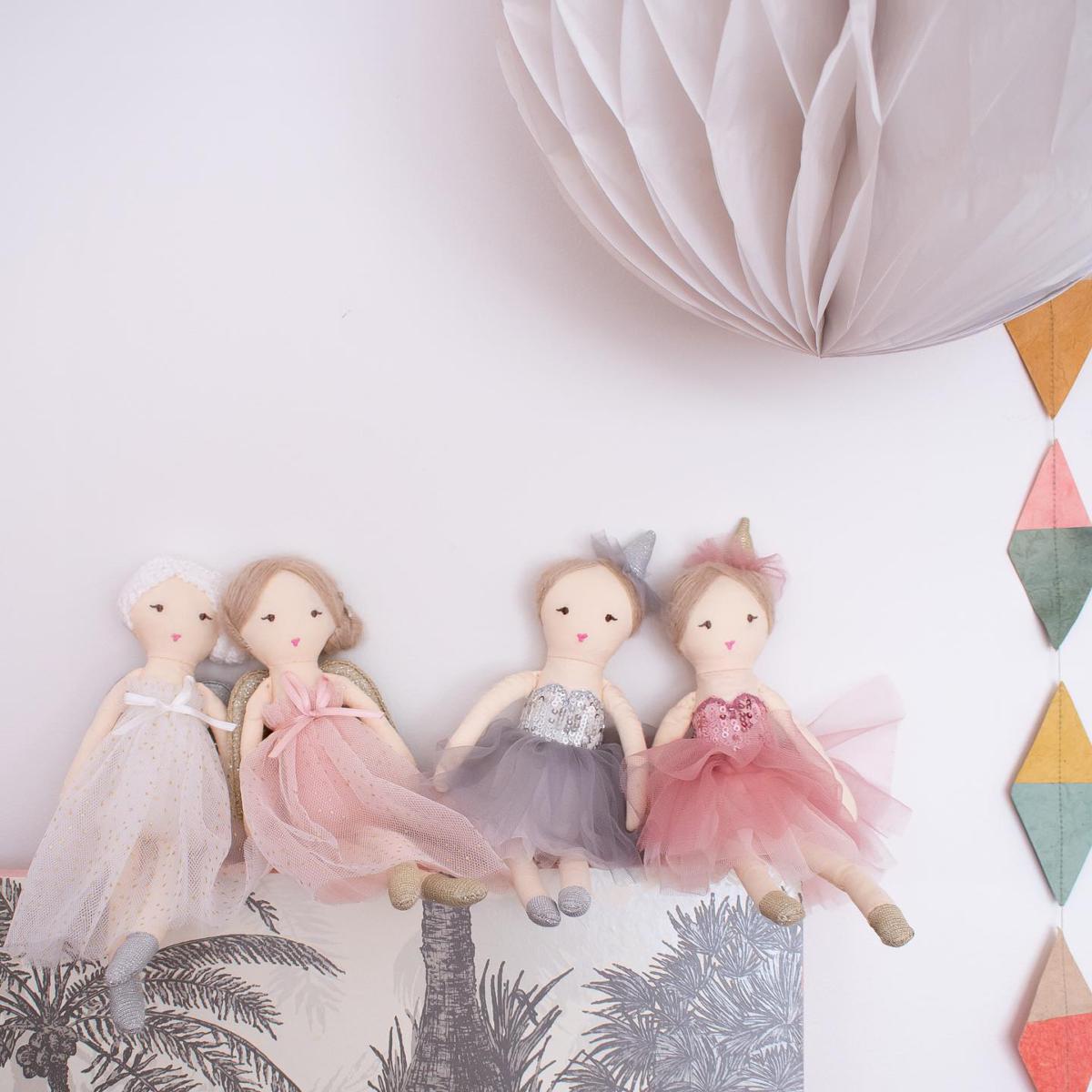 Nana Huchy Mini Marshmallow Doll - Silver (25cm)