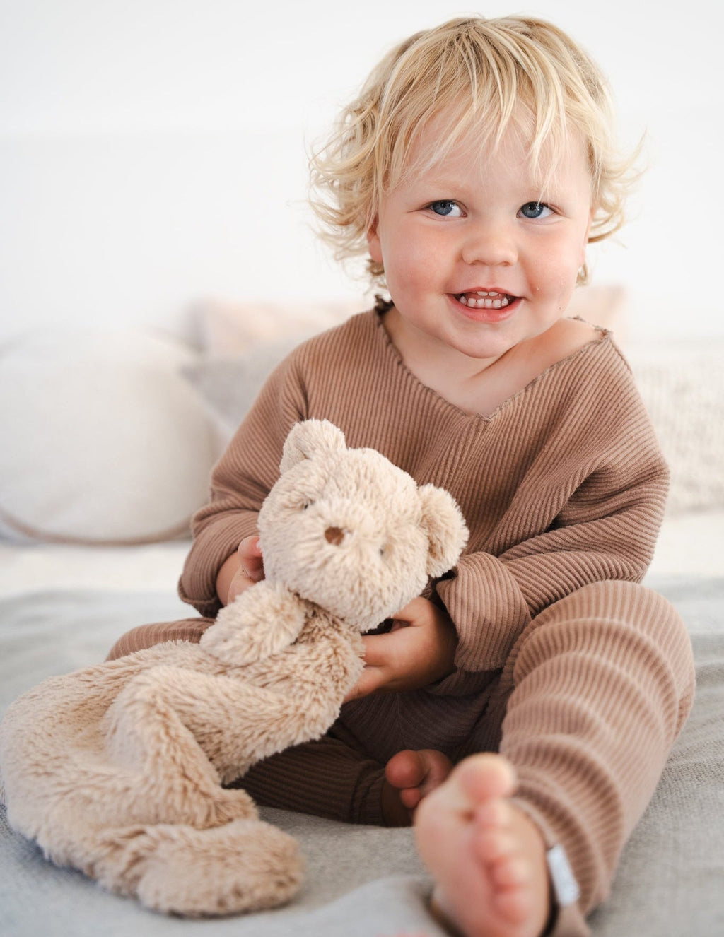 Nana Huchy Honey Bear Hoochy Coochie Comfort Puppet (33cm)