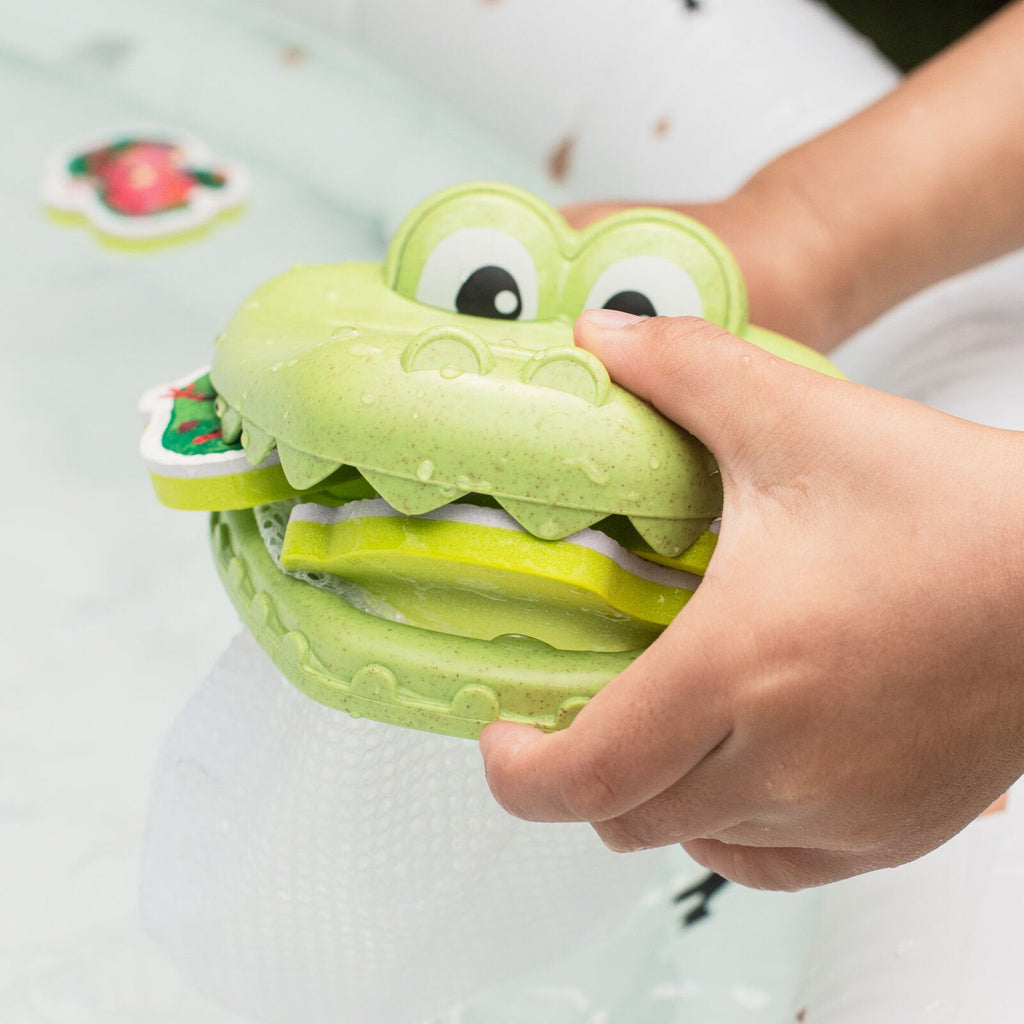 Tiger Tribe ECO Croc Chasey - Catch a Frog Bath Toy