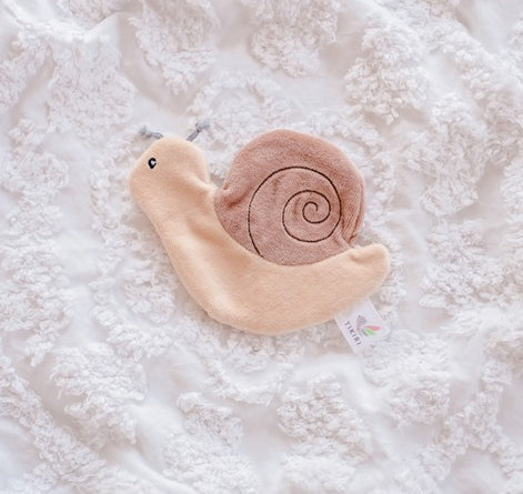 Tikiri Organic Sensory Scrunchie Toy - Snail
