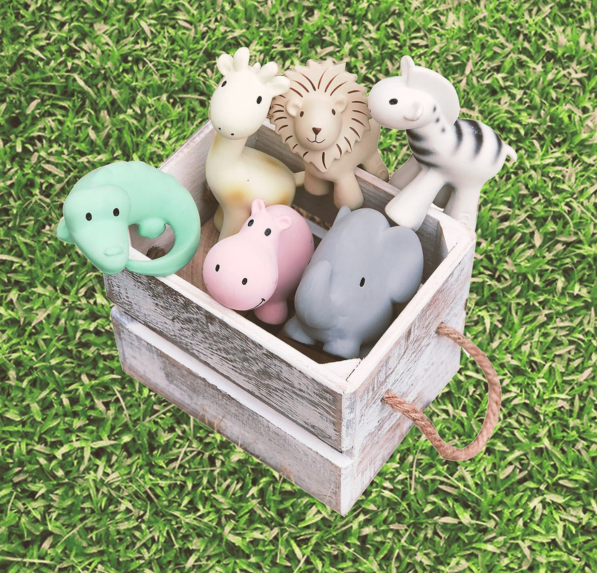 Tikiri My First Zoo Animal Organic Teether Rattle - Lion