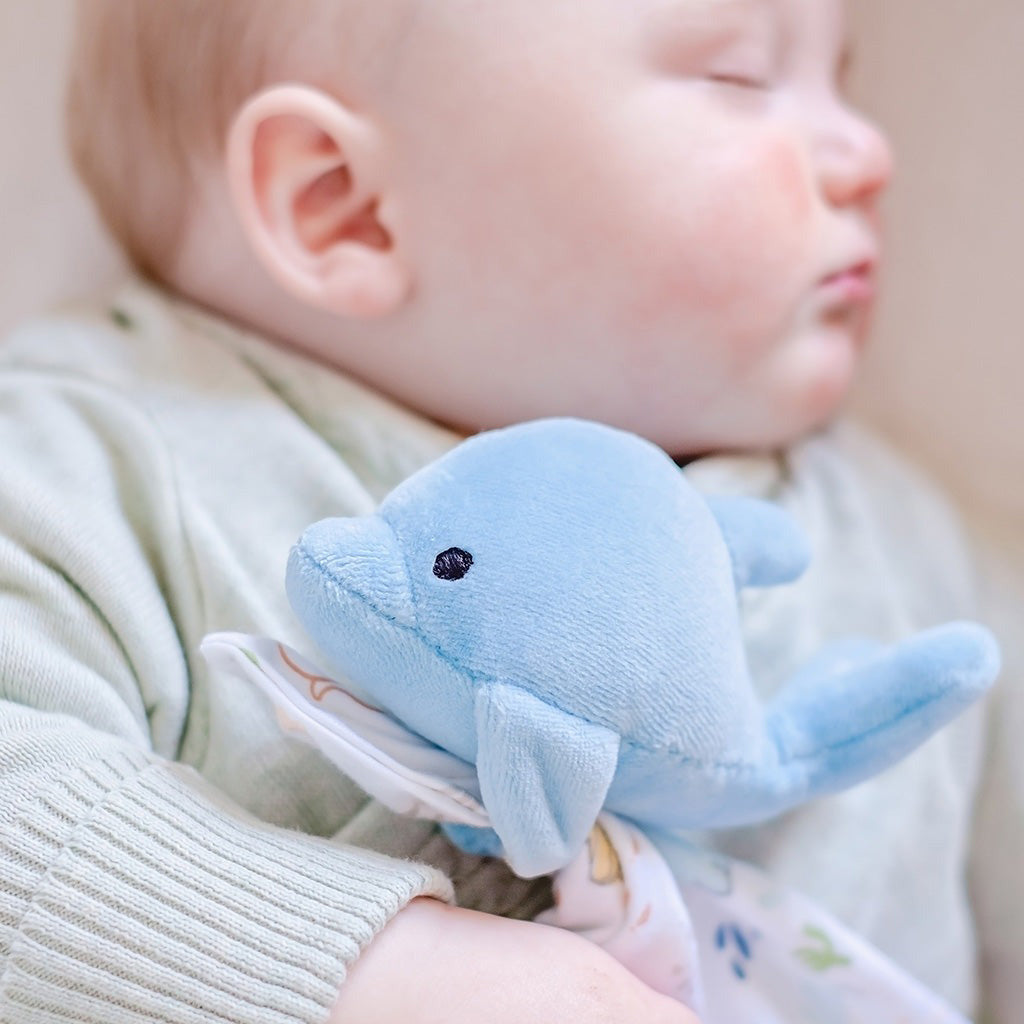 Tikiri Organic Ocean Comforter- Dolphin