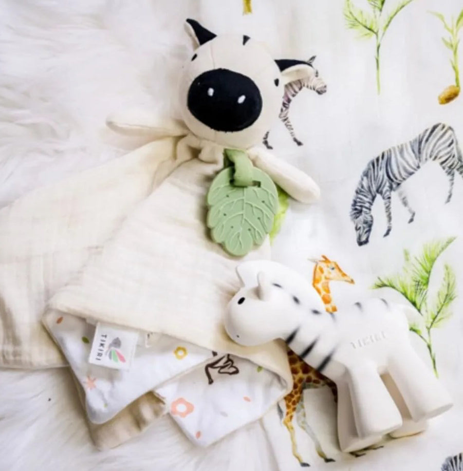 Tikiri Organic Comforter with Rubber Teether - Zebra (30cm)