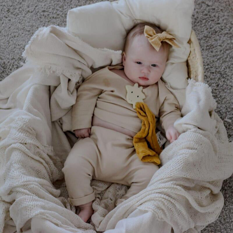 Tikiri My First Safari Organic Comforter & Teether - Giraffe