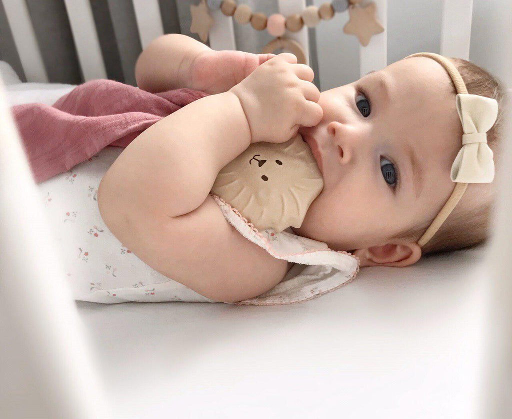 Tikiri My First Safari Organic Comforter & Teether - Lion
