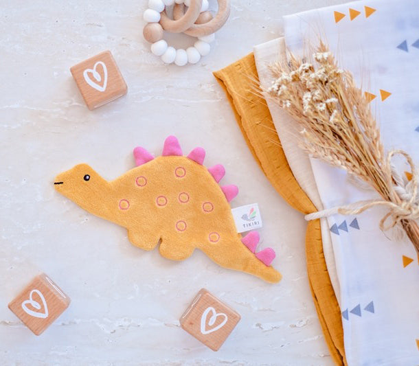 Tikiri Organic Sensory Scrunchie Toy - Stegosaurus
