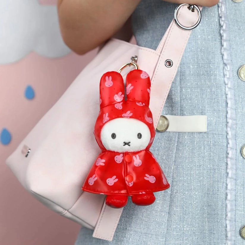 Miffy & Friends Blind Box - Raincoat Plush Keychain (Raincoat Series)