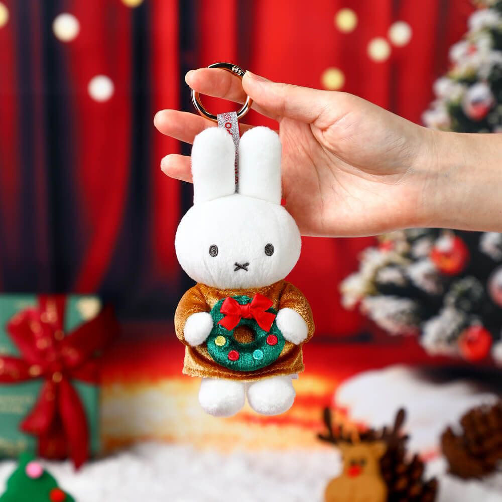 Miffy & Friends Blind Box - Xmas Plush Keychain (Christmas Series)